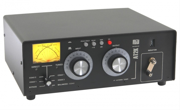 Acoplador de Antena Palstar AT2K � 2.000 Watts