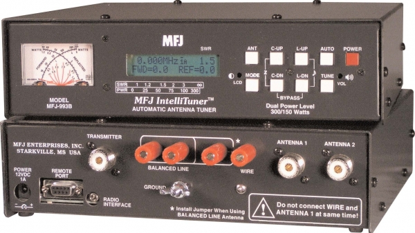 MFJ-993B Acoplador Automtico de Antenas Dupla Potncia, 300/150 Watts em HF com medidor digital