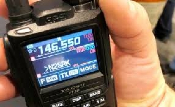 FT-5DR Rdio transceptor C4FM/FM 144/430MHz Dual Band Digital  